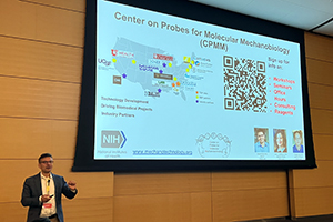 Prof. Khalid Salaita gives a faculty keynote address at the 2025 Tri-Institutional Chemical Biology Symposium